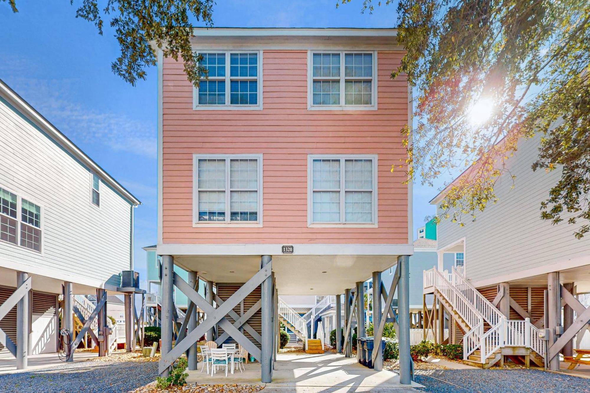 The Coral Stilt Myrtle Beach Exterior foto